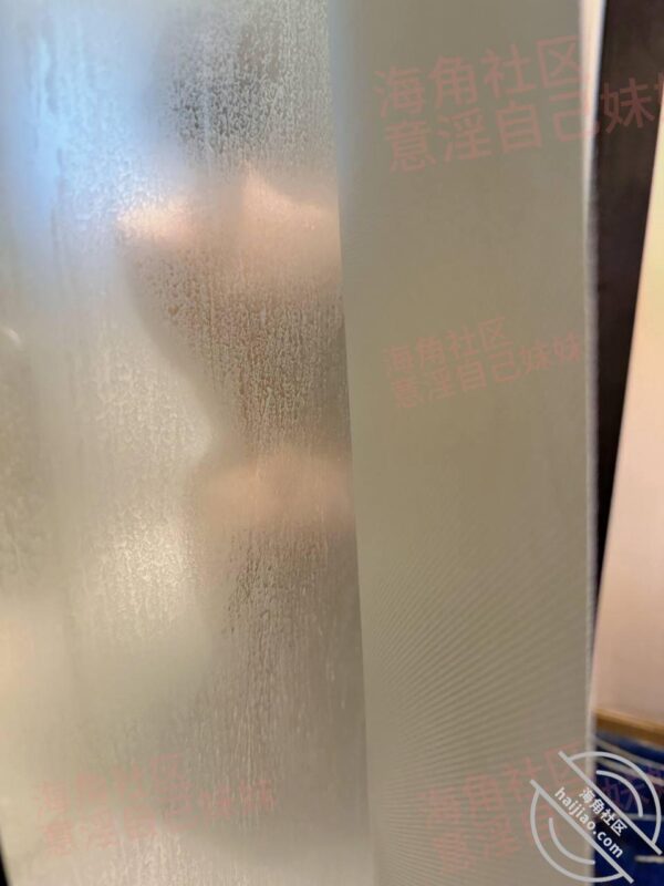 【原创视频70】妹妹闺蜜这次被玩坏了，制服诱惑，新鲜又刺激，高潮迭起-QXSQ