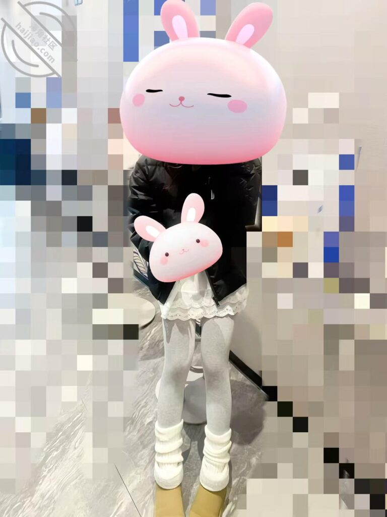 〖原创5〗和妹妹的周末日常，这不马上跨年了，偷偷给妹妹准备一个礼物-妹妹想要嫁给我社区-妹妹-QXSQ