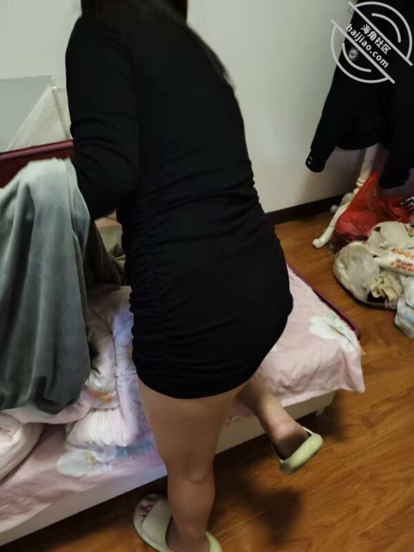 （33）看看整理房间的糁骚妈怎么样-QXSQ