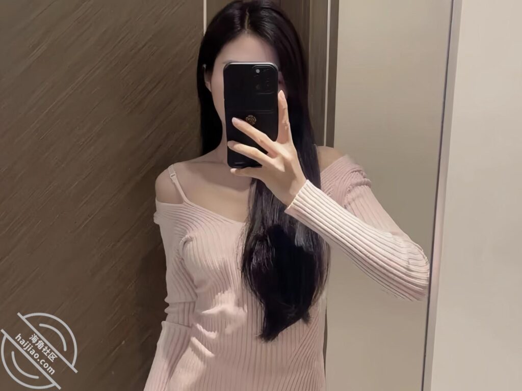 【超清原创】国庆假期暴力狂干亲姐姐，前所未有的姿势抽插，刺激粉鲍不断喷水-会喷水的亲姐姐社区-姐姐-QXSQ