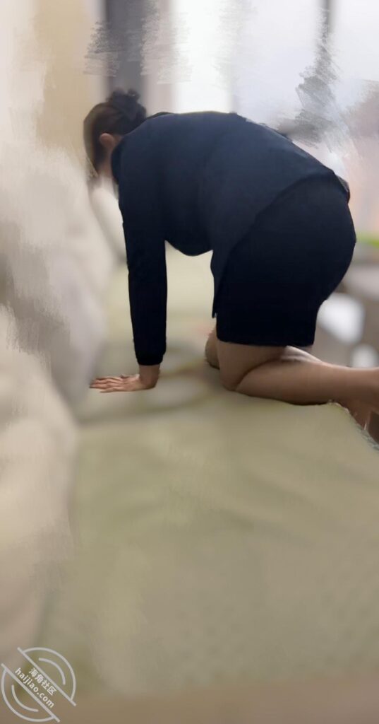 图片[2]-9 期中考试考砸了，我妈不让我碰了，绝望啊-天天都想日我妈社区-妈妈-QXSQ