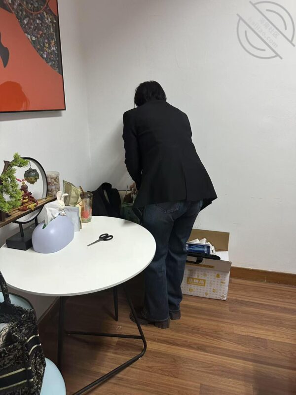 记录（5） 今天来我妈公司接我妈下班回家，再偷拍下日常-QXSQ