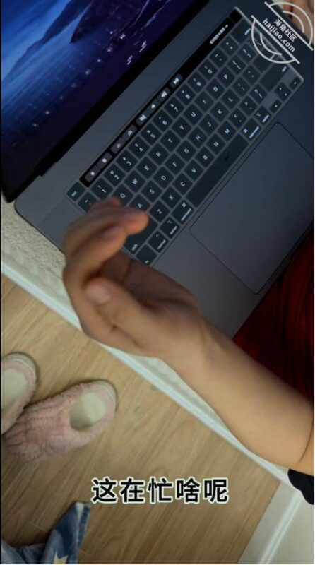 124. 一个礼物换来老姐的一顿输出，小老弟的身体真的扛不住啊-QXSQ