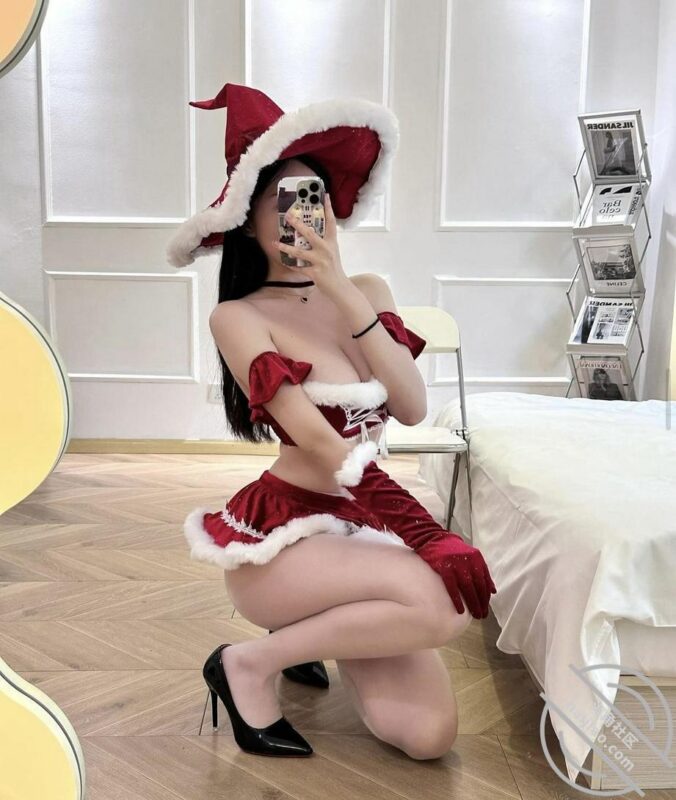 当老师的反差婊姐姐（十），圣诞节快到了，给大家来几张老姐的照片-QXSQ